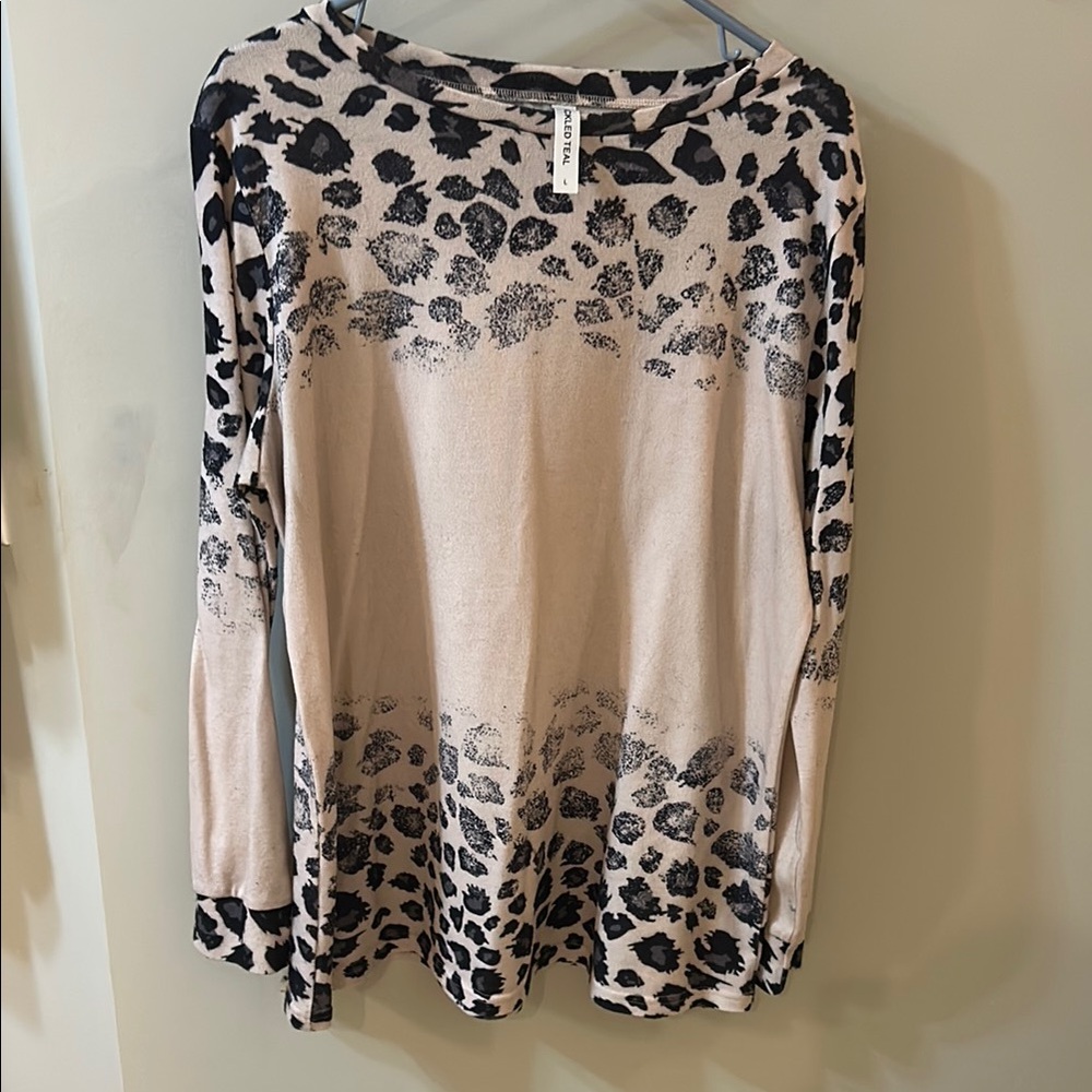 Tickled Teal Black and White Relaxed Long Sleeve Blouse